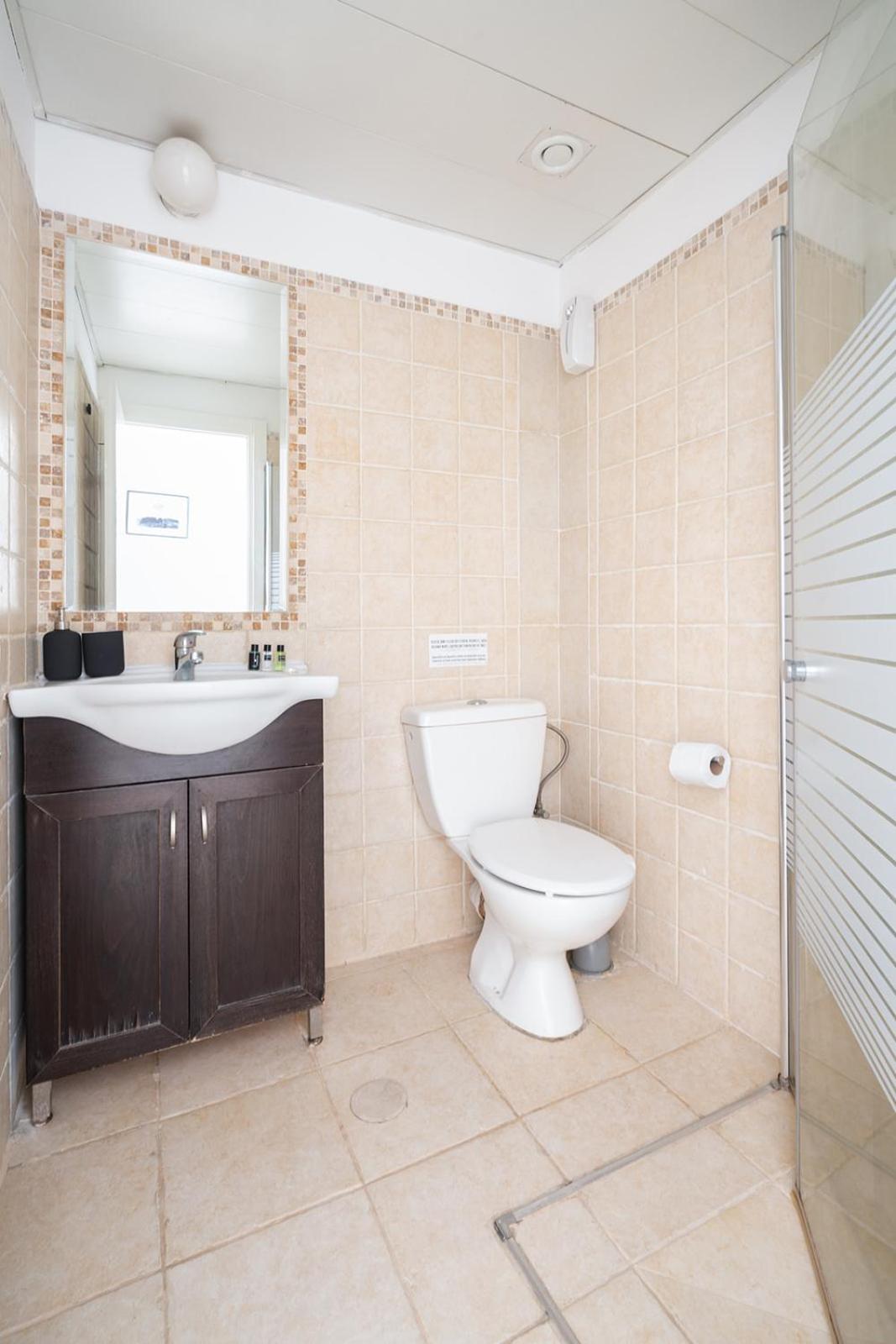 Yarkon - By Beach Apartments Tlv テル・アビブ 部屋 写真