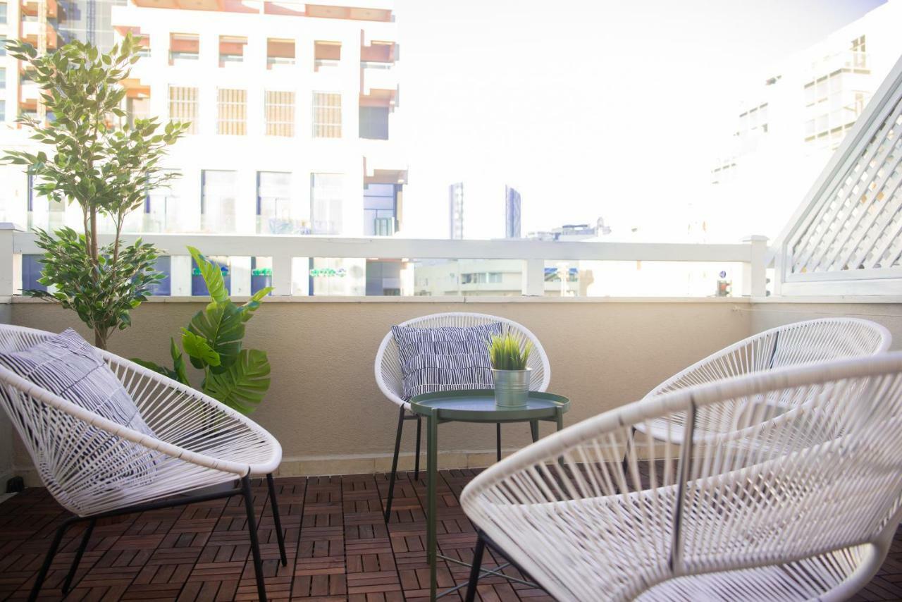 Yarkon - By Beach Apartments Tlv テル・アビブ エクステリア 写真
